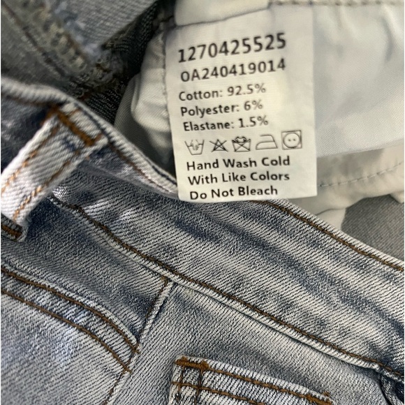 Commense Denim Pockets Flare Jeans Light Blue Wash Size Medium NWOT - Picture 9 of 9